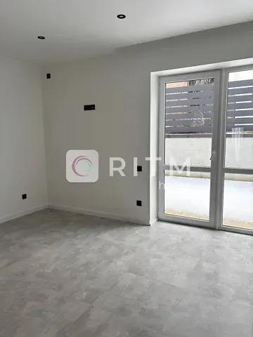 Оренда 2-поверховий   120 кв.м 3 кімн. на Чагорський 2-й провулок Чернівці - фото 10