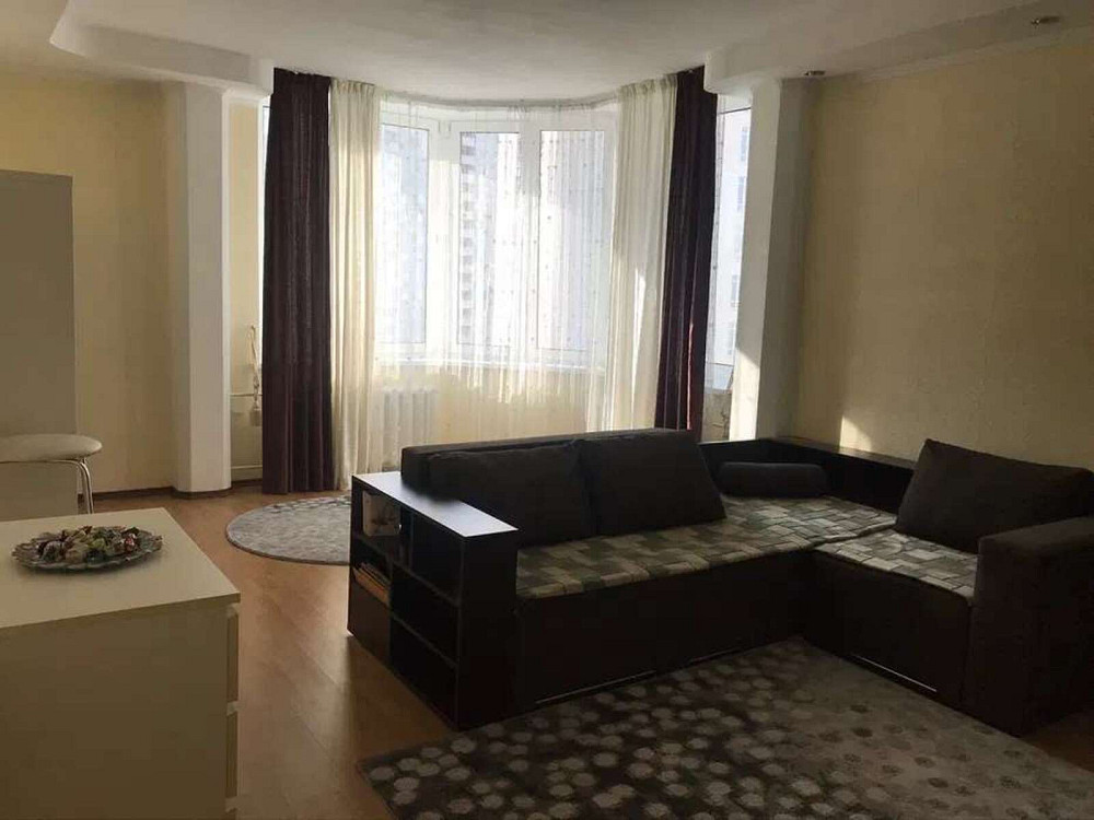 Оренда Квартира 1-кімнатна, 10/24 поверх на ул. Михаила Драгоманова Kiev - photo 1