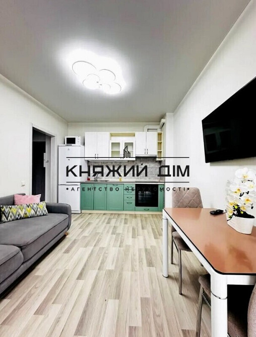 Оренда Квартира 1-кімнатна, 13/15 поверх на Салютная ул. Київ - фото 13