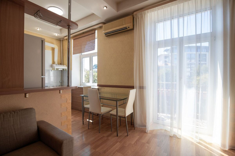 Оренда Квартира 2-кімнатна, 5/5 поверх на Лютеранська, 17 Київ - фото 2