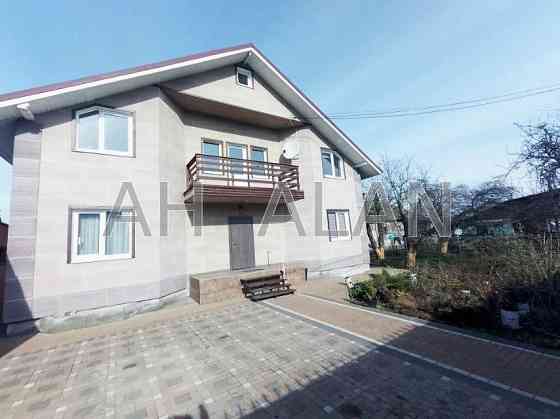 Оренда Будинок 5-кімнатний Kiev