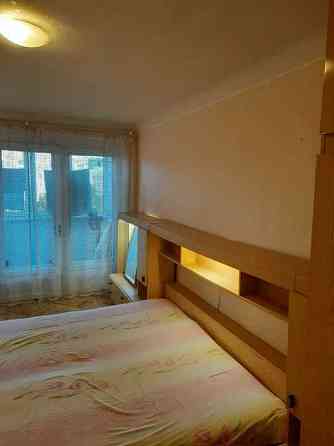 Оренда Квартира 3-кімнатна, 5/5 поверх на ул. Туровская, 4 Київ