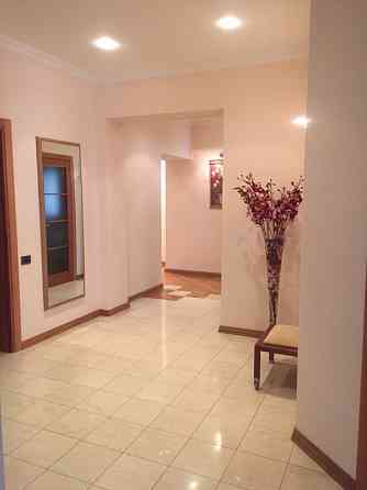 Оренда Квартира 3-кімнатна, 4/9 поверх на пер. Дунаева, 3б Одеса