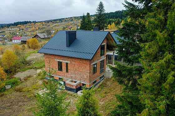 Продаж 2-поверховий Будинок з ділянкою 6 сот 323 кв.м 7+ кімн. на Довбуша вул. Східниця