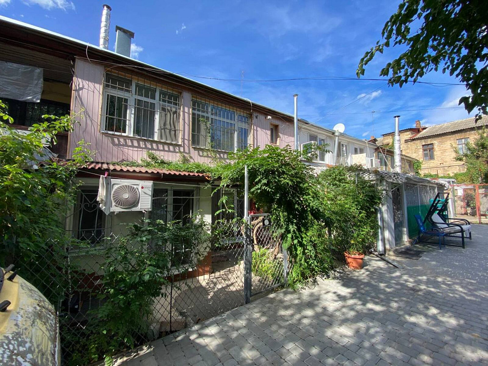 Продаж Квартира 3-кімнатна, 1/2 поверх на Коблевская ул. Одеса - фото 1