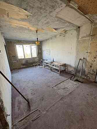 Продаж Квартира 3-кімнатна, 7/9 поверх на вул. Амосова Kharkiv