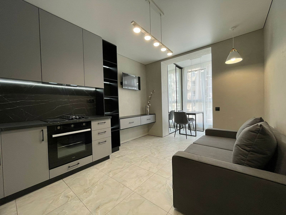 Продаж Квартира 2-кімнатна, 6/10 поверх на Содружества ул., 7 Дніпро - фото 1