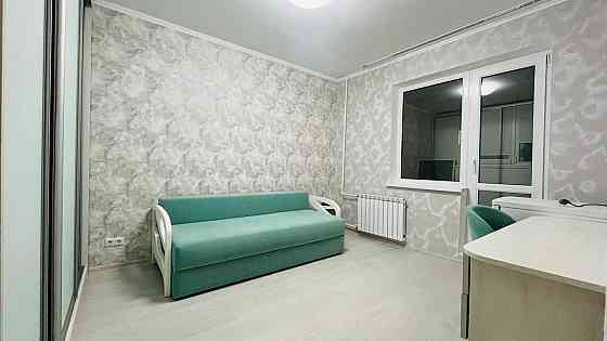 Продаж Квартира 3-кімнатна, 1/12 поверх на Заболотного Академіка вул., д. 88 Київ