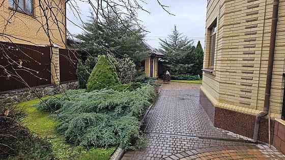 Продам елітний новий будинок. Кропивницький