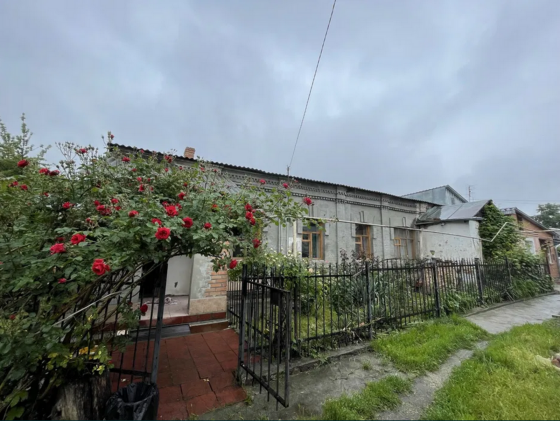 Продається приватний будинок в самому центрі міста, Гоголя.. Кропивницький