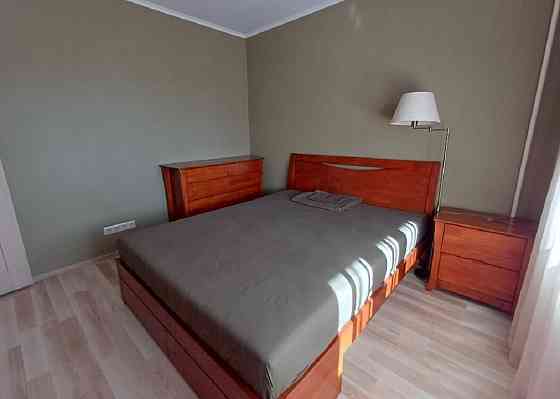 Оренда Квартира 4-кімнатна, 4/16 поверх на улица Мишуги Александра, д.11 Kiev