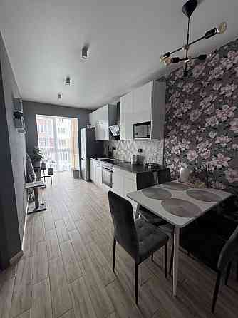 Продаж Квартира 2-кімнатна, 2/3 поверх на вул. Калинова Vynnyky