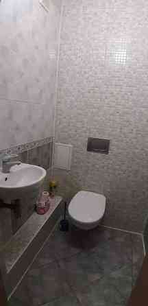 Оренда Квартира 2-кімнатна, 4/18 поверх на Ревуцького, 42а Київ