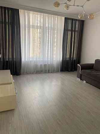 Продаж Квартира 2-кімнатна, 17/25 поверх на Генуэзская улица, 3в Одесса