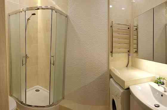 Оренда Квартира 1-кімнатна, 24/25 поверх на ул. Каховская, 60 Київ