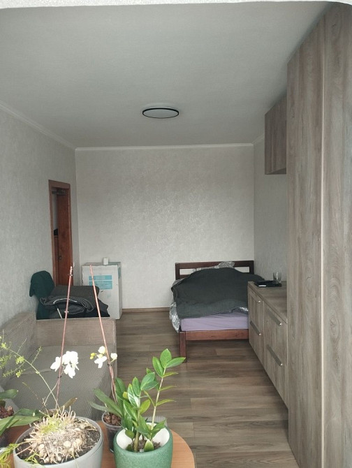 Продаж Квартира 1-кімнатна, 9/9 поверх на Червоної Калини вул., д. 81б Київ - фото 2