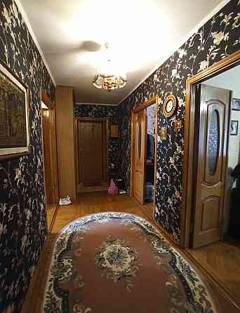 Продаж 3к Квартира 100 кв.м Озерне Zhytomyr