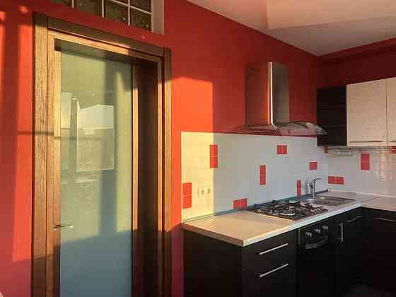 Продаж Квартира 2-кімнатна, 5/10 поверх на Тополиная ул., 14/1 Odessa