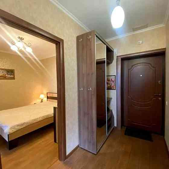 Оренда Квартира 1-кімнатна, 7/12 поверх на Полтавська, 10 Киев