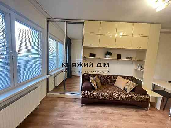 Оренда Квартира 1-кімнатна, 3/25 поверх на Русовой Софии ул. Киев