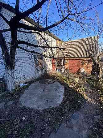 Продаж Будинок 6-кімнатний на вул. весняна Бабаї