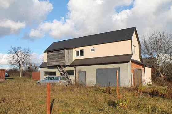 Продаж комерційне приміщення на вул. Млинівська Верхивськ