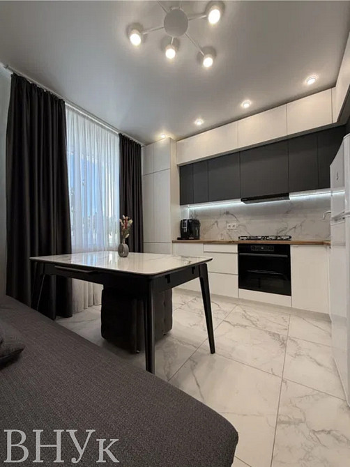 Продаж Квартира 1-кімнатна, 9/10 поверх Луцьк - фото 2