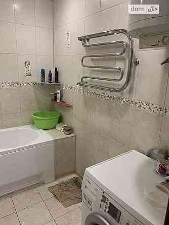 Оренда Квартира 1-кімнатна, 12/17 поверх на ул. Михаила Драгоманова Київ