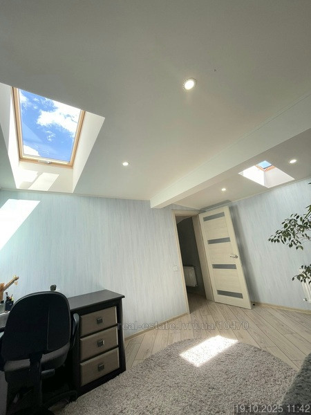 Продаж 3-поверховий Будинок з ділянкою 3 сот 230 кв.м 6 кімн. на Білозіра вул. Рудне - фото 5