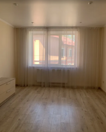 Продаж 2к квартири 67.5 кв. м на вул. Пирогова Ternopil'