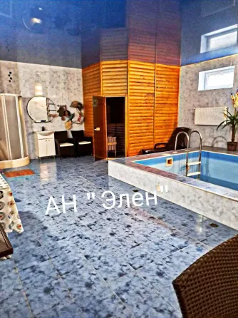 Продаж 3-поверховий Будинок з ділянкою 8.9 сот 520 кв.м 5 кімн. на вулиця Маріупольська, 52 Одеса