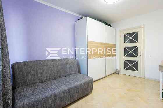 Продаж Квартира 3-кімнатна, 7/12 поверх на вул. Митрополита Андрія Шептицького Київ