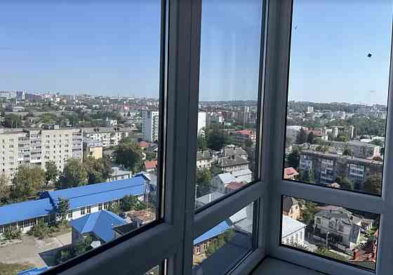 Продаж 2к квартири 61 кв. м на вул. Полковника Данила Нечая Тернопіль