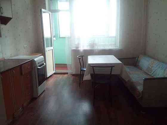 Оренда Квартира 1-кімнатна, 10/24 поверх на ул. Урловская Київ