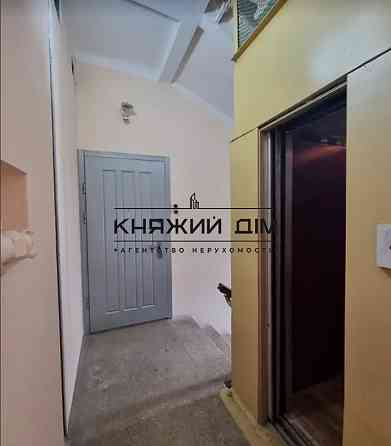 Оренда Квартира 2-кімнатна, 4/8 поверх на Заньковецкой ул. Киев