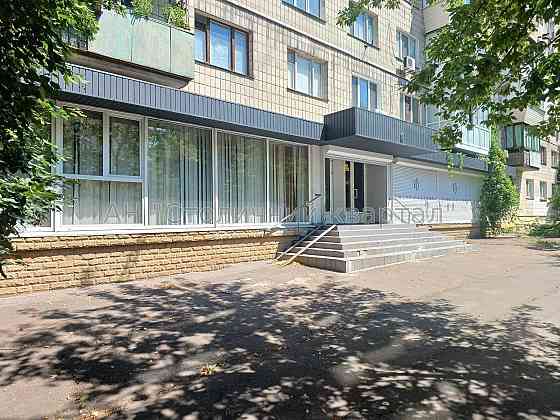 Оренда торгове приміщення на Ніщинського Петра вул., 6 приміщень - 11, поверх - 1/9 Kiev