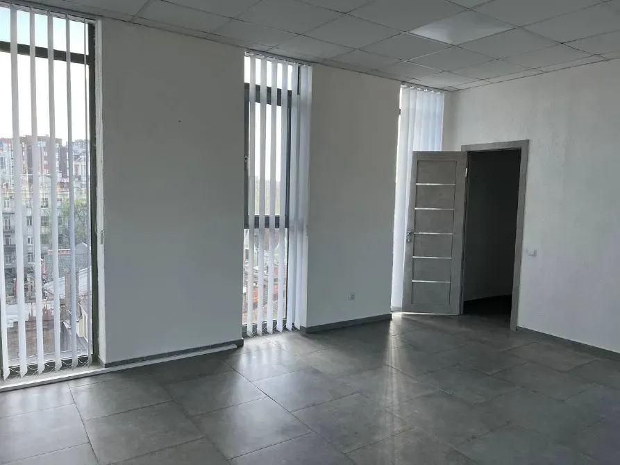 Продаж Офісні приміщення площа 235 кв.м   Дніпро - фото 2
