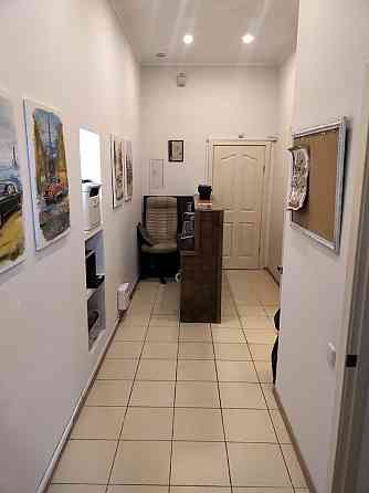 Продаж Квартира 2-кімнатна, 1/5 поверх на Інститутська вул., д. 24/7 Kiev