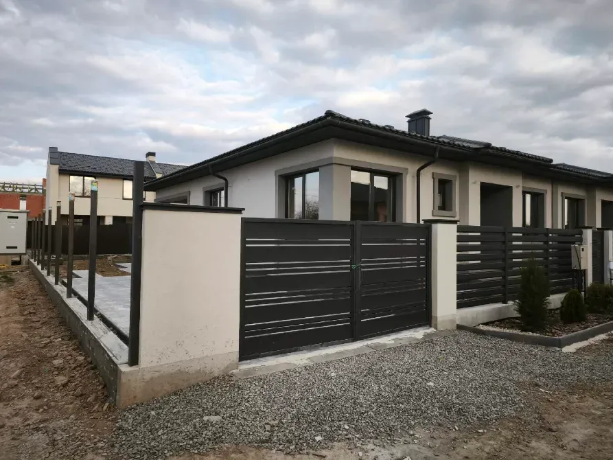 Продаж 1-поверховий Котедж з ділянкою 4.5 сот 127 кв.м 3 кімн. на Винаградна Минай - фото 1