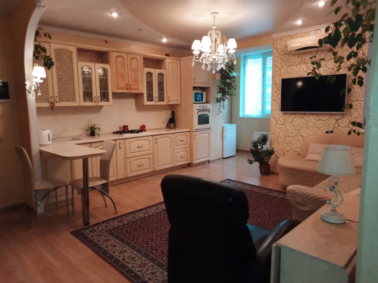 Продам просторную 2-х комнатную квартиру с евроремонтом на п.Котовского Odessa - photo 1