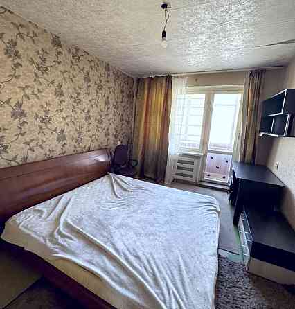 Продаж Квартира 3-кімнатна, 6/10 поверх на Метростроевская ул., 12 Днепр