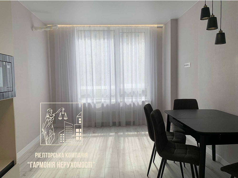 Продаж Квартира 2-кімнатна, 4/7 поверх на Салютна вул., д. 2б Київ - фото 4