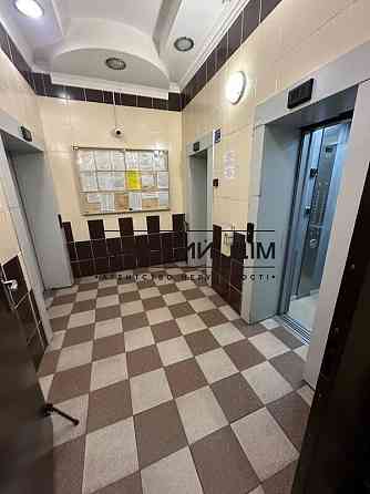 Продаж Квартира 2-кімнатна, 12/24 поверх на Чавдар Єлизаветы ул. Kiev