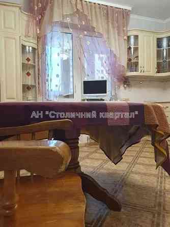 Продаж Будинок 2-кімнатний на Олександри Екстер вул., 9 Kiev