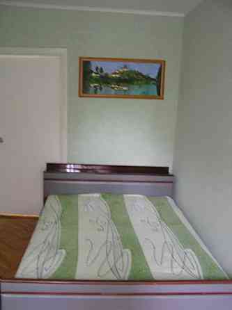 Оренда Квартира 3-кімнатна, 2/5 поверх на Олени Теліги, 25а Київ