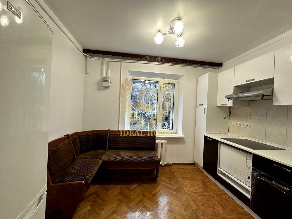 Продаж Квартира 3-кімнатна на Зоологическая ул., 6В Київ - фото 1