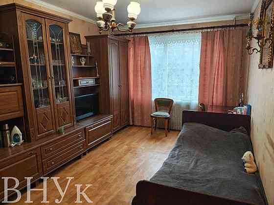 Продаж Квартира 3-кімнатна, 4/5 поверх на вул. Хоткевича Г. Ивано-Франковск