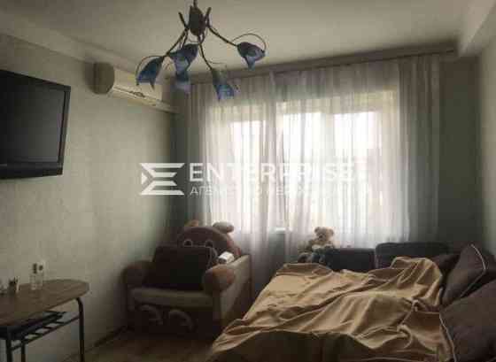 Продаж 1к Квартира 33 кв.м Ореста Левицького вул. Kiev