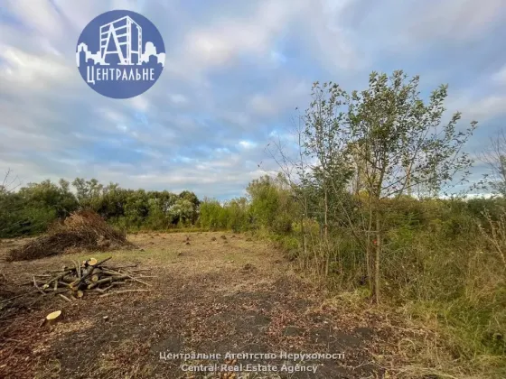 Продаж земельної ділянки Для будівництва приватного житлового будинку площа 10 сот Чернівецька область, м.Чернівці, 3 провулок Каштановий, 1 Чернівці