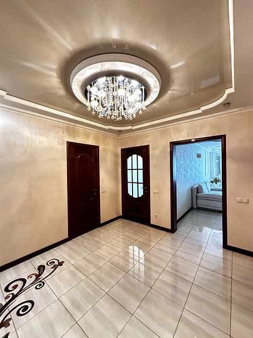 Продаж Квартира 3-кімнатна, 15/22 поверх на Лаврухіна Миколи вул., д. 8 Київ - фото 7